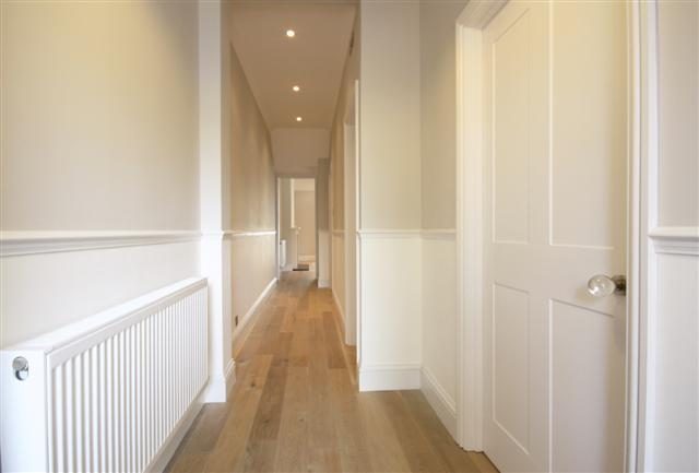 Grosvenor Avenue,
SW London — photograph 2 of 2